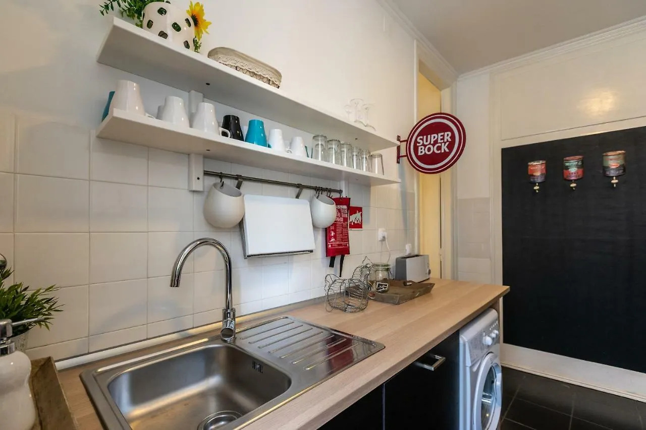 Stylish Apartment For Travelers - Bp2 Lisbon