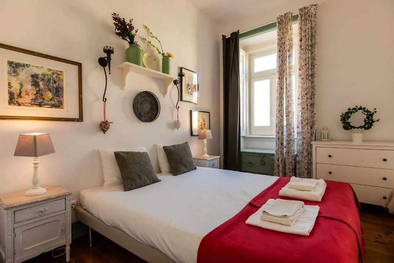 Stylish Apartment For Travelers - Bp2 Lisbon