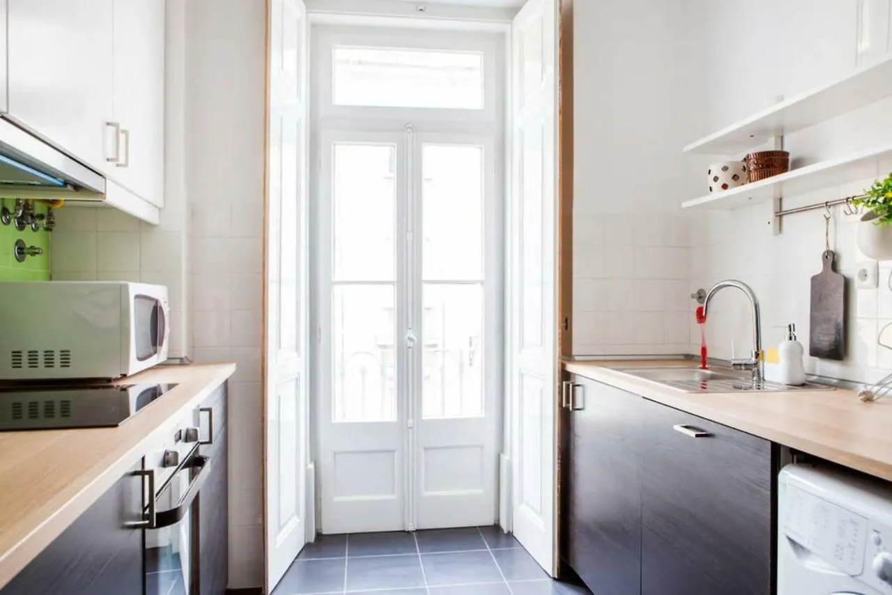 Stylish Apartment For Travelers - Bp2 Lisbon