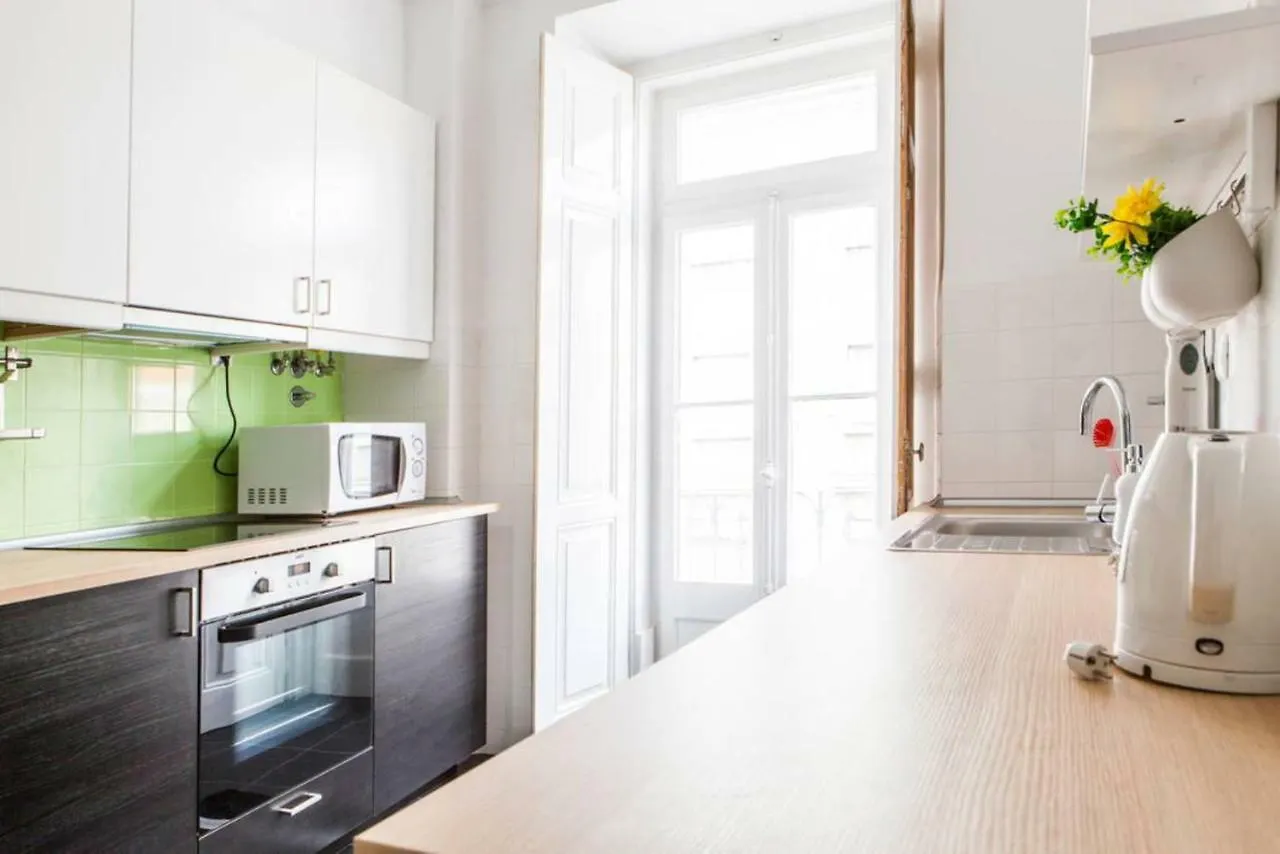 Stylish Apartment For Travelers - Bp2 Lisbon Portugal